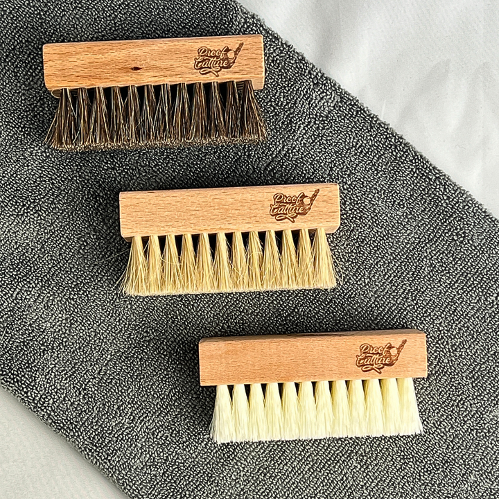 🧽 Pro-Grade Sneaker Brush – Soft, Medium, or Hard Bristles
