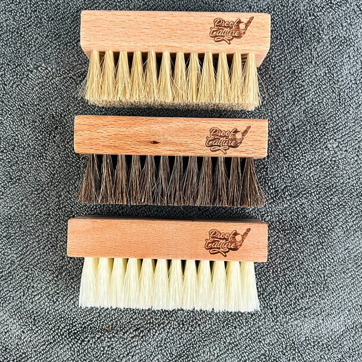 🧽 Pro-Grade Sneaker Brush – Soft, Medium, or Hard Bristles