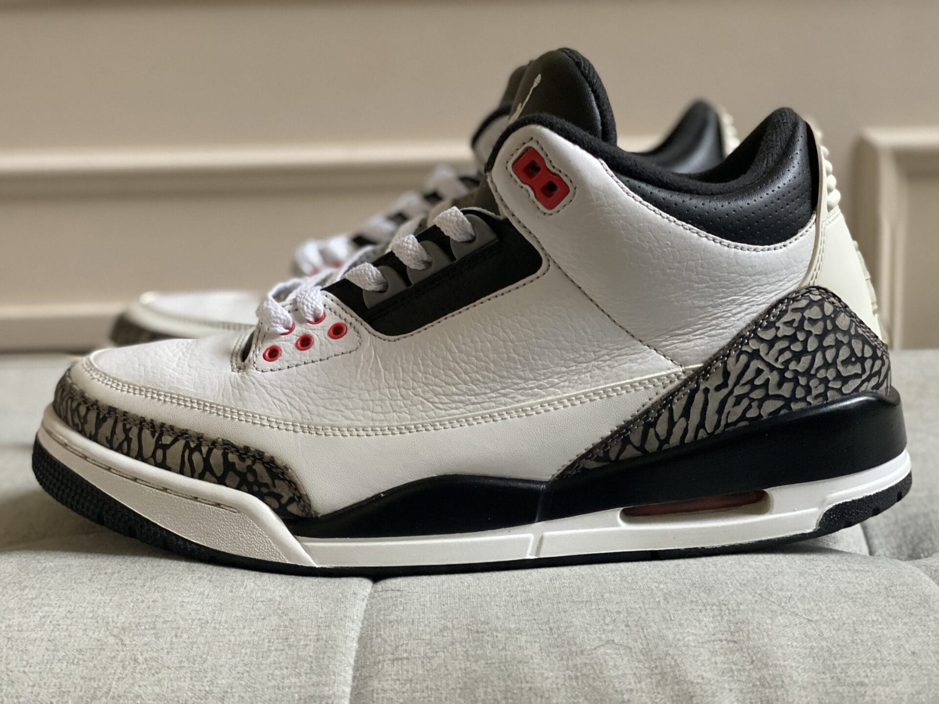 Jordan 3 hotsell retro infrared