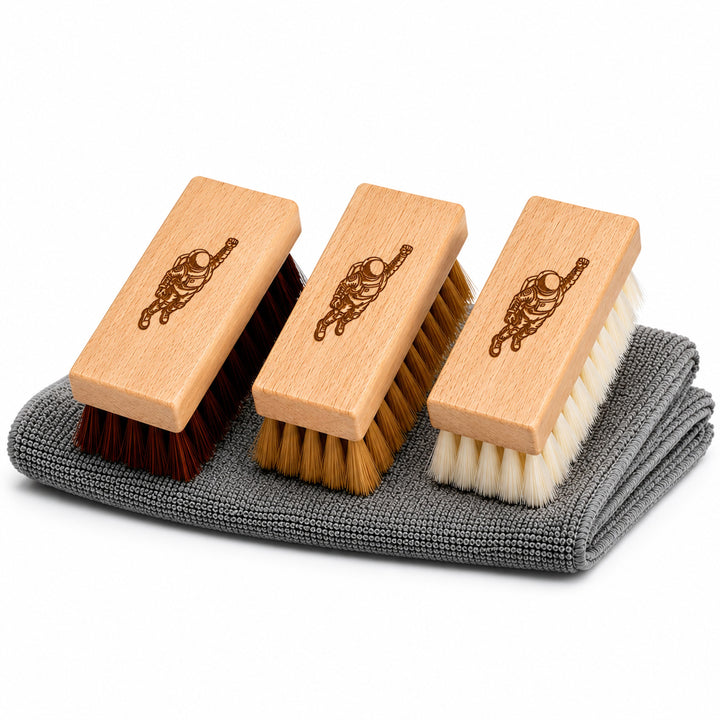 🪥 Complete Shoe Brush Kit – Soft, Medium & Hard Bristles + Cloth